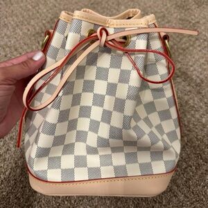 White Checkered Bucket Bag